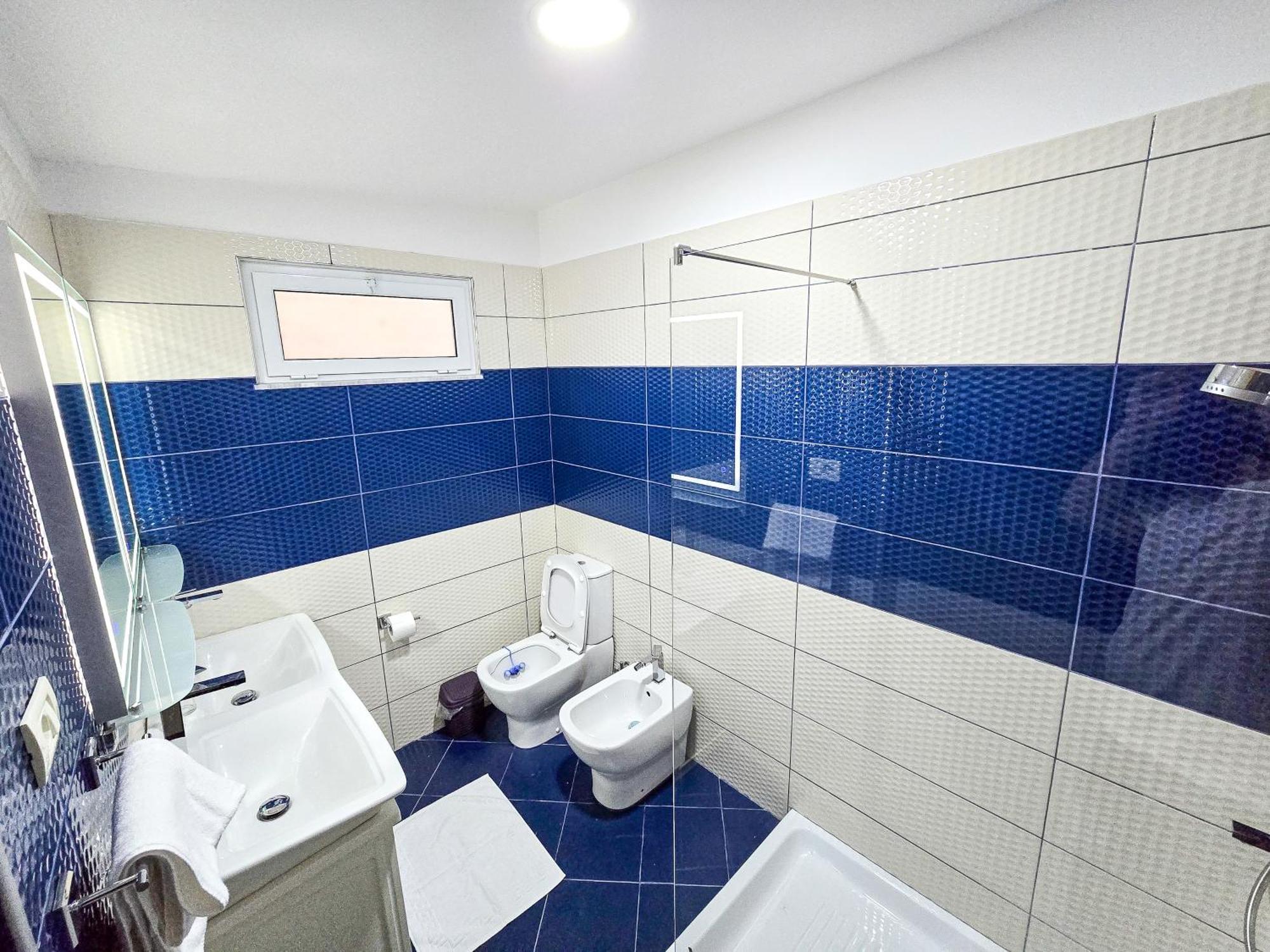 Lake Park 2Br Apartment Τίρανα Εξωτερικό φωτογραφία