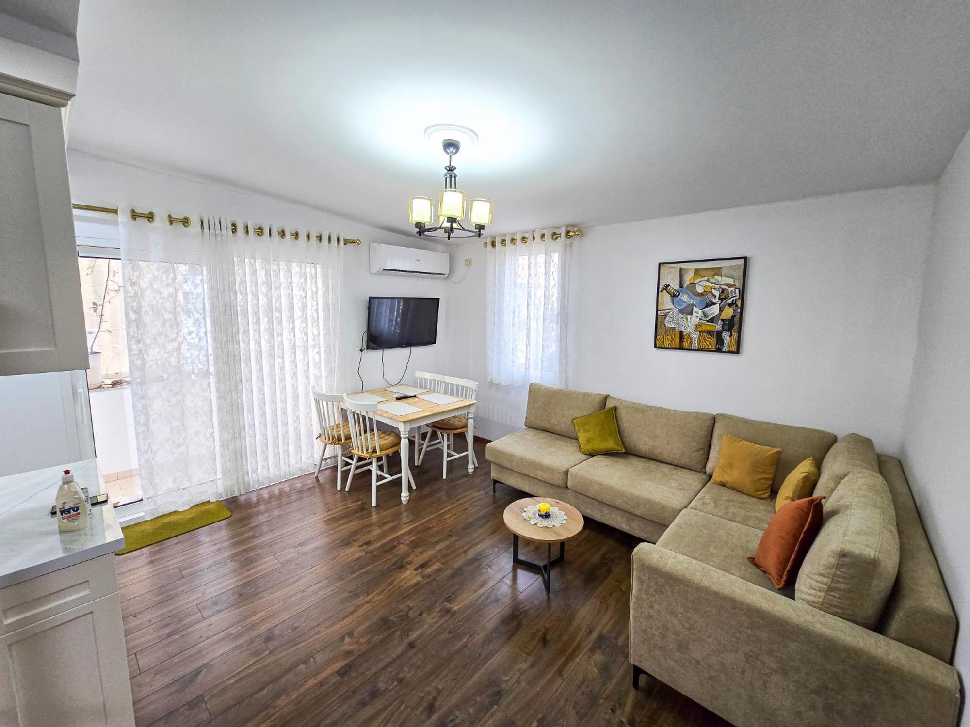 Lake Park 2Br Apartment Τίρανα Εξωτερικό φωτογραφία